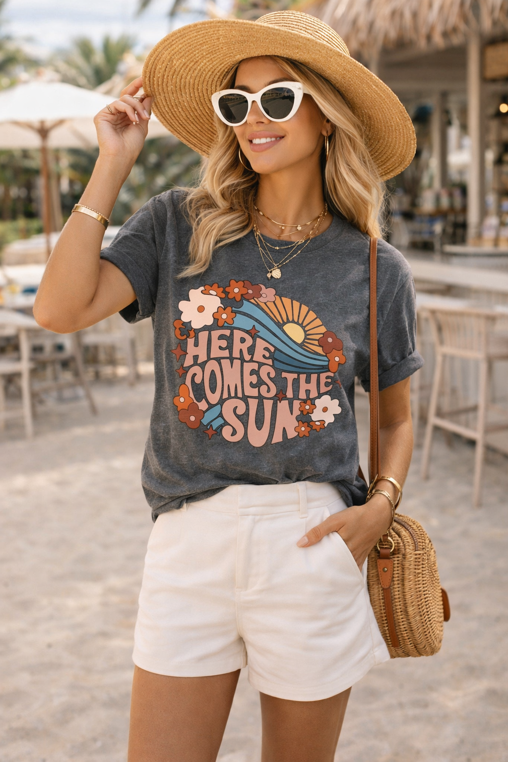 Here comes the sun T Shirt